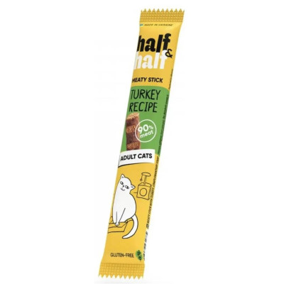 Лакомство для кошек Half & Half в форме мясных палочек с индейкой 5 г