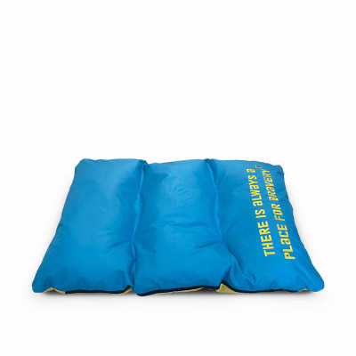 Лежак для котів Noble Pet Bernard Bravery 130 х 95 см Лежак для котів Noble Pet Bernard Bravery 130 х 95 см