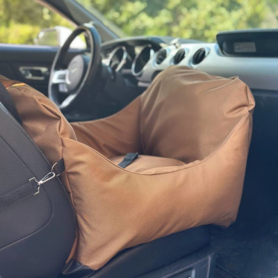 Автокрісло - переноска Incor для собак 52 х 52 х 40 см (коричнева) Автокрісло - переноска Incor для собак 52 х 52 х 40 см (коричнева)
